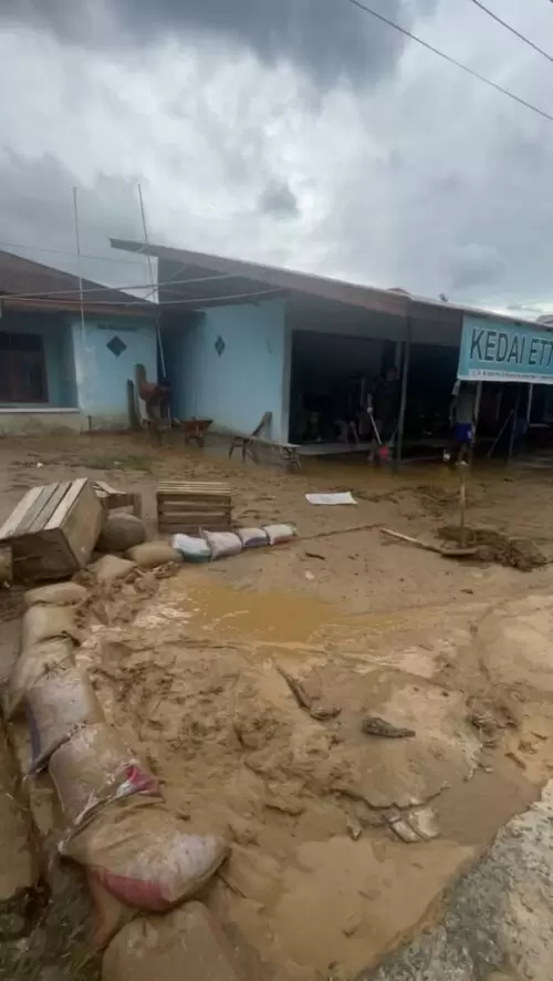 flood protection of a abandoned house
